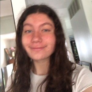 Meet your Posher, Maya